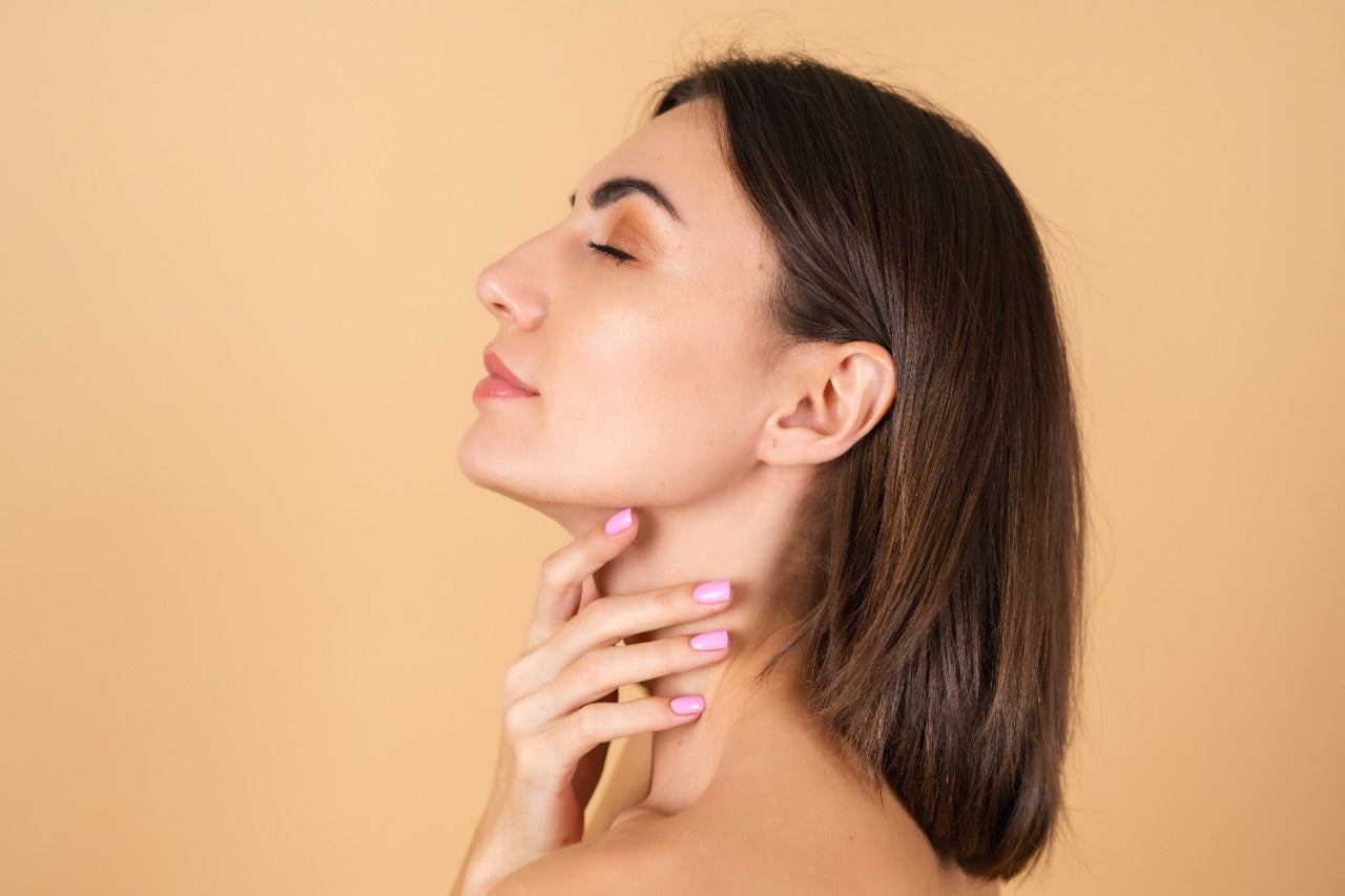 how-to-tighten-jawline-naturally-at-home-saturn-by-ghc