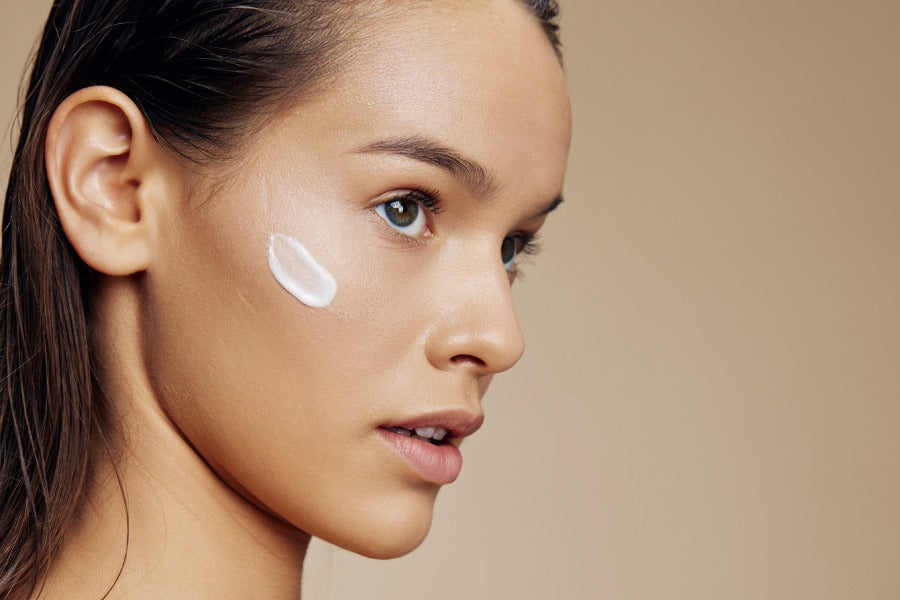 8 Most Essential Skin Care Tips for Rainy Season Saturn by GHC