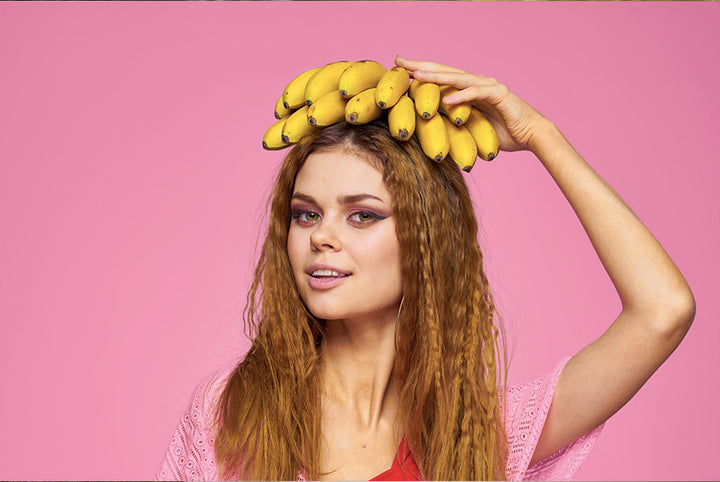 Woman kept banana on her head | banana hair mask