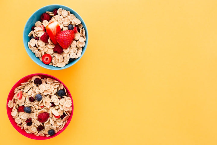 two bowls of oats & muesli | Oats vs Muesli Which is More Effective for Weight Loss