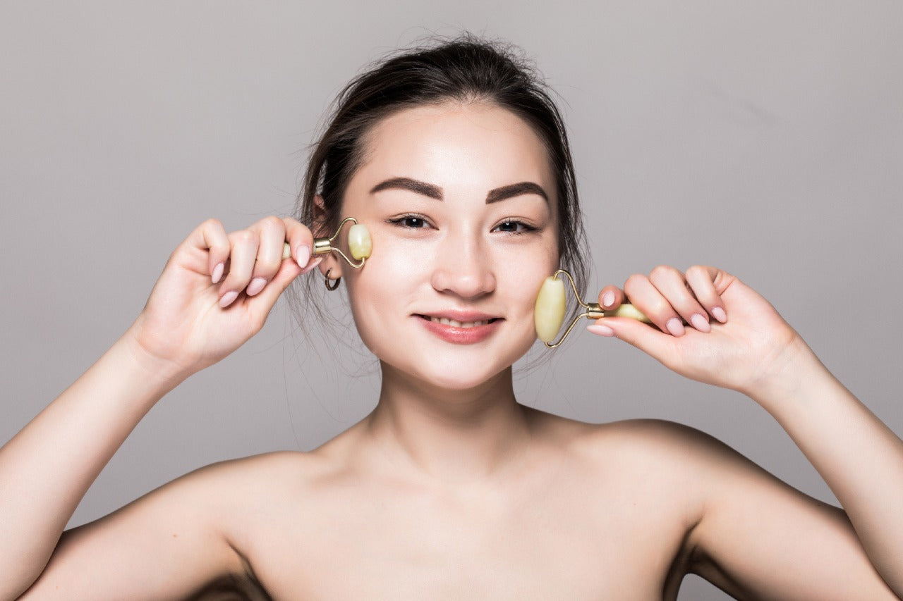 Facial Contouring with Gua Sha A StepbyStep Guide Saturn by GHC
