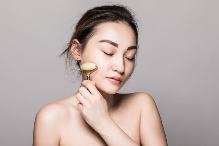 Unlocking Radiant Skin: The Power of Jade Rollers – Saturn by GHC