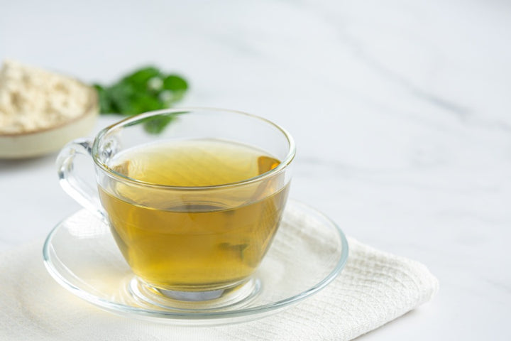 a cup of green tea for weight loss in summer